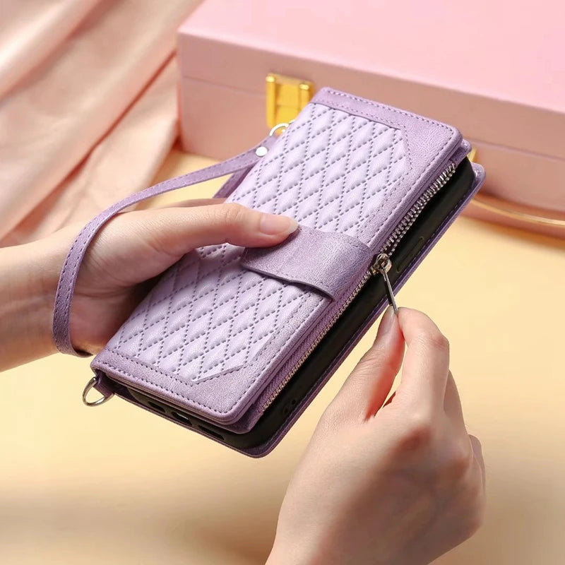 Rhombic Wallet Case Galaxy S & A, magnetic clasp view
